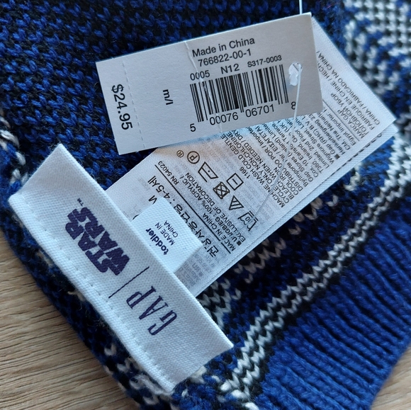 Gap Star wars winter hat - Picture 6 of 7